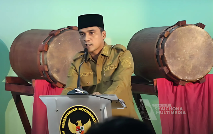 bupati bangkalan lukman